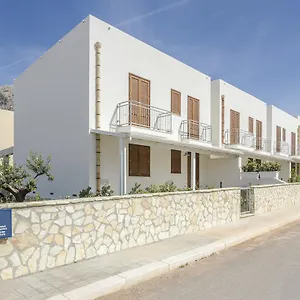  Hébergement de vacances Trinacria